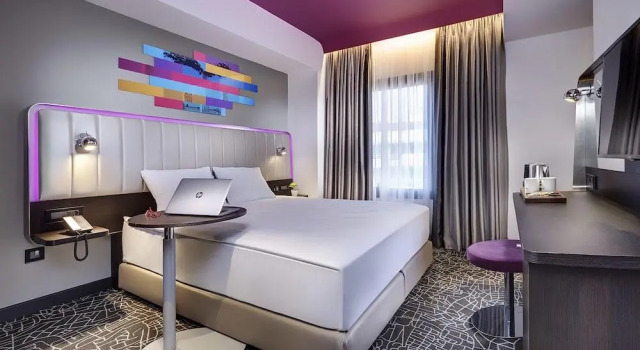 Anba Otel, Забронировать Отель Отели Сеферихисар с парковкой, Парковка