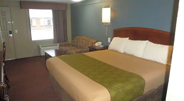 Двухместный номер Standard Econo Lodge Pittsburgh