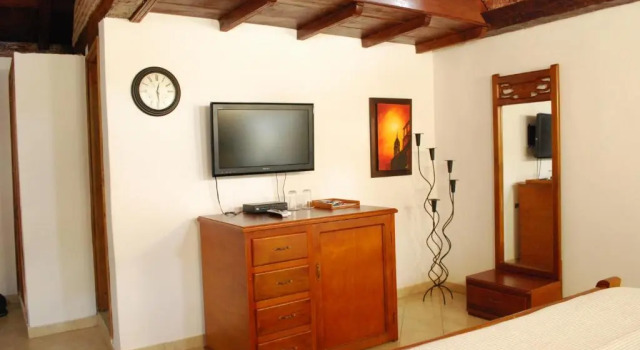Полулюкс Hotel Don Pedro De Heredia