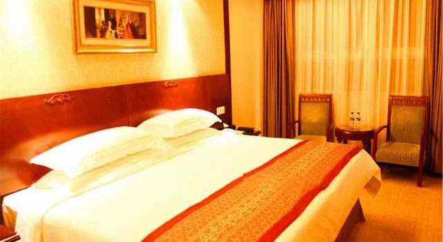 Vienna Hotel Nanchang Railway Station, Rezerwuj Hotel Xihu 