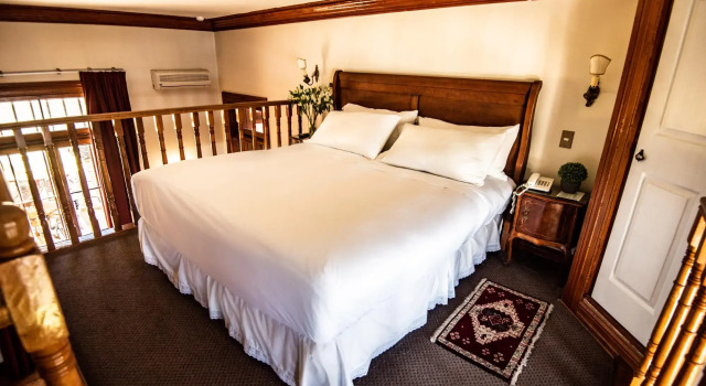 Gran Hotel Gervasoni, Rezerwuj Hotel Hotele 4-gwiazdkowe w Valparaíso, 4*