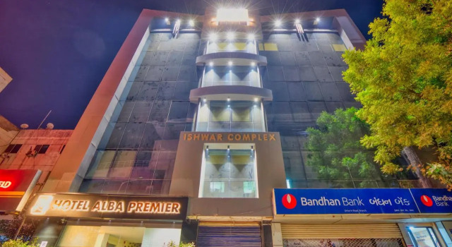 Alba Premier, Rezerwuj Hotel Hotele w Gujarat ze śniadaniem, Śniadanie