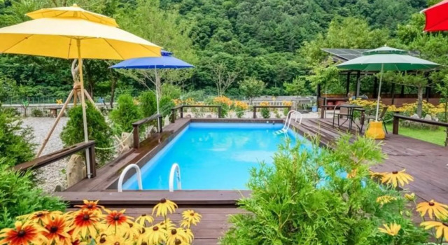 Gangneung W Pension, Boek Hotel Hotels in Gangwon-Do met parkeren, Parkeren