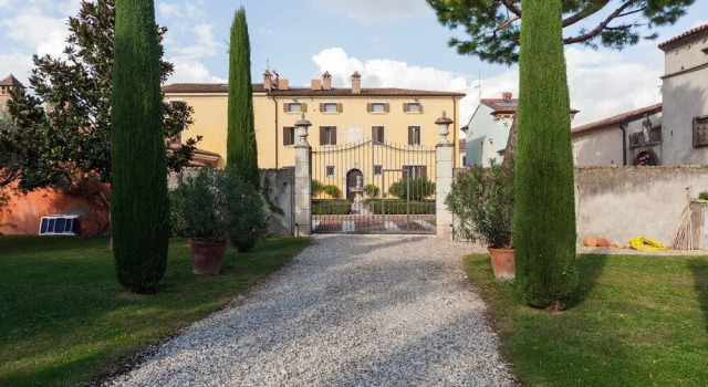 Talamo B&B from 1570, Забронировать Отель «постель и завтрак» Отели Сан-Мартино-Буон-Альберго 3 звезды, рядом с Торговый центр Ле Корти, 3*