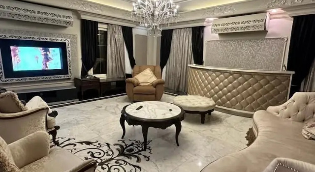 Вилла Classic Villa with private pool and garden