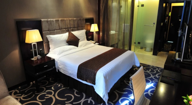 Yinchuan Vintage Hill Hotels & Resorts, Book Hotel Jinfeng Yinchuan