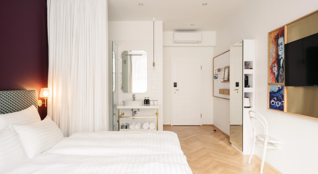 Hotel Schani Salon