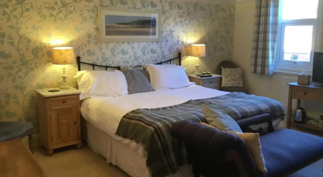 Lee-Side B&B, Забронировать Отель «постель и завтрак» Отели Северного Йоркшира с парковкой, Парковка