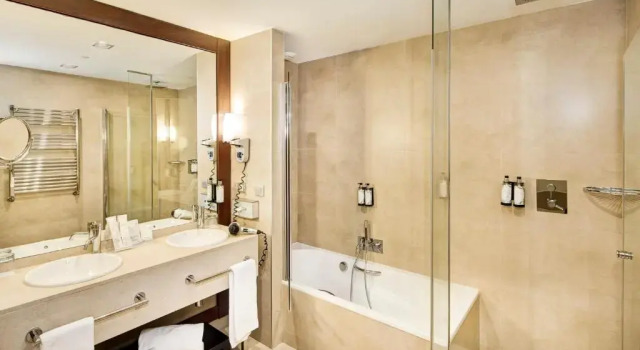 Двухместный номер Superior Sercotel Puerta de la Catedral