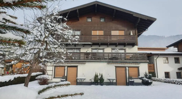 Апартаменты Цокольный этаж Profelt`s Apartments Uttendorf - Steinbock Lodges