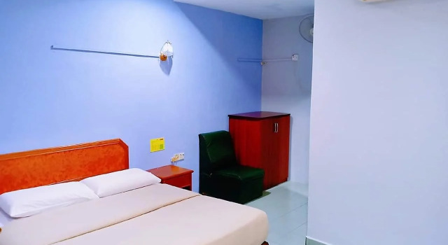 Winton Hotel, Buchen Sie Hotel Mentakab Pahang
