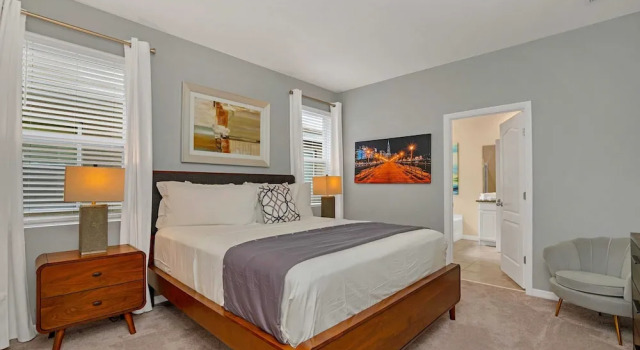 Коттедж Lake View Home, Lavish Home With Big Pool Area, CDC Standards #7st556