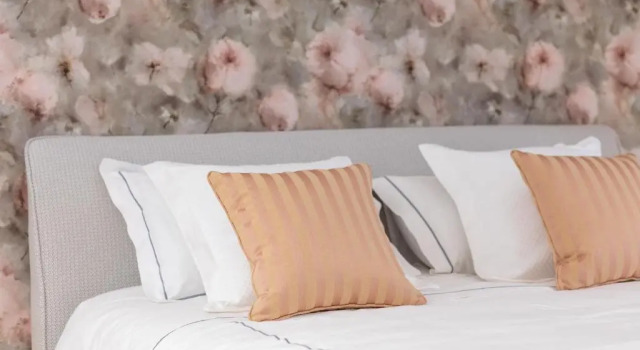 Люкс с балконом Seven Luxury Suites