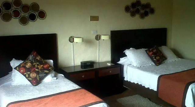 Red Mangrove Lodge Isabela, Boek Hotel Puerto Villamil 