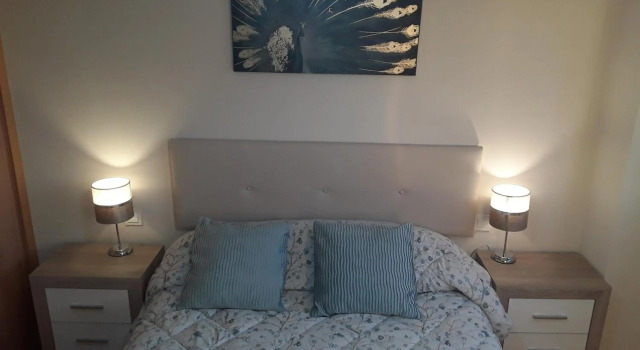 Apartamento de 6 personas con WIFI Y GARAJE INCLUIDO