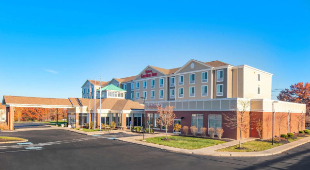 Кровать в общем номере Hilton Garden Inn Devens Common