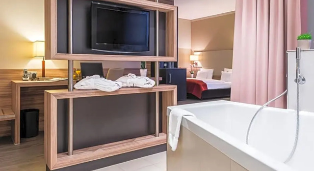 Люкс Hotel Regensburg operated by Beepartment