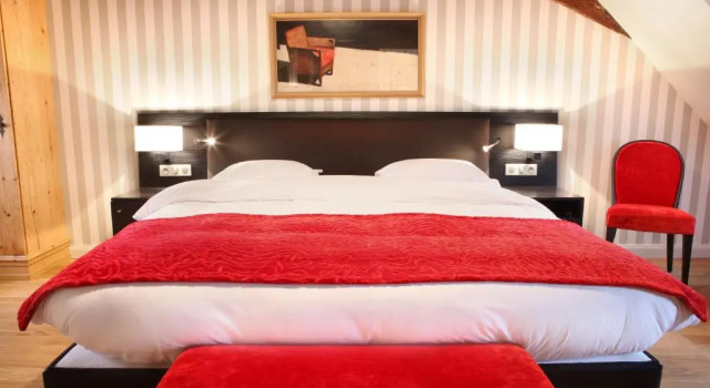 Трёхместный номер Superior Logis Hôtel Ettenheim