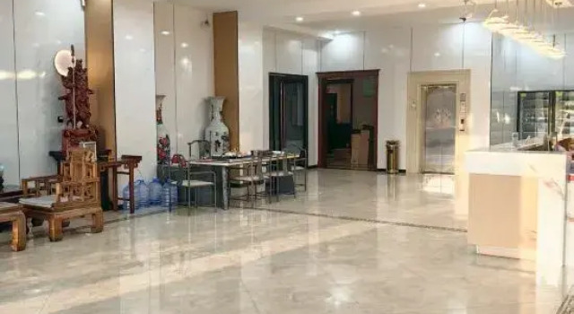 yicheng shangwu  Hotel, Rezerwuj Hotel Xinzhou Shanxi