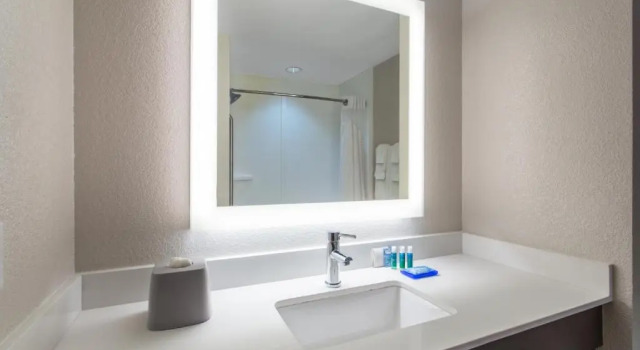Номер Standard Holiday Inn Express and Suites Silver Springs - Ocala by IHG