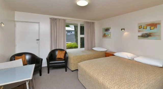 Студия Standard Wayside Motel