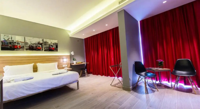 Полулюкс с балконом Caramel Boutique Hotel