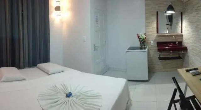 Cleia Hotel Cirino