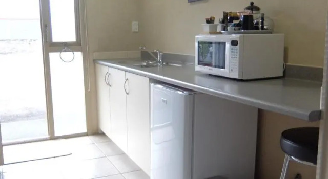 Двухместный номер Standard с балконом 299 On Devon West