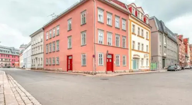 Jugendherberge Erfurt - Hochheimer Straße, Забронировать Отель Отели Эрфурта 3 звезды, рядом с Эрфуртский театр, 3*