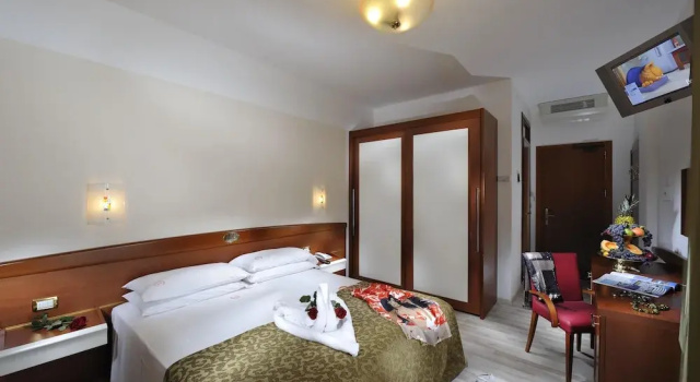 Klassisch Doppel Zimmer mit Balkon Hotel Eden
