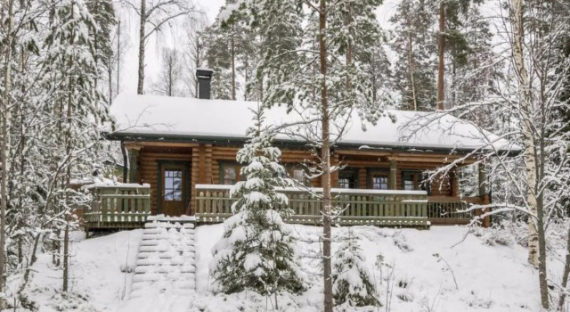 KANERVAKALLIO, Забронировать Отель Кеуруу 