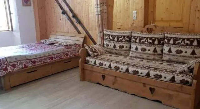 Le Perce Neige, Prenota Appartamento Hotel a Alvernia con parcheggio, Parcheggio