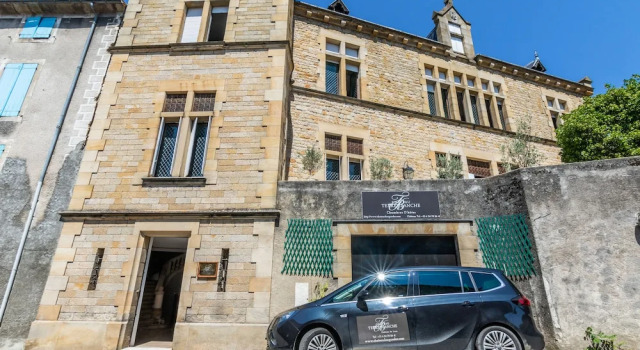 Chateau Terre Blanche, Rezerwuj Hotel Chalabre 