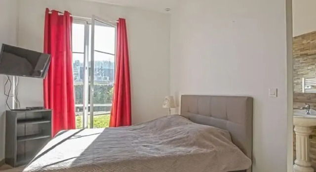 Bright Holiday Home With Garden, Забронировать Дом для отпуска Участки высадки Нормандии Нижняя Нормандия