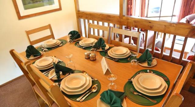 Шале Standard Gooderson Leisure Fairways Self Catering