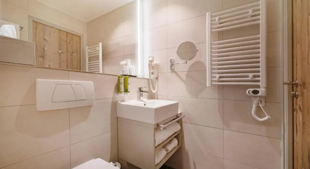 Двухместный номер Standard с балконом Kurhotel am Reischberg