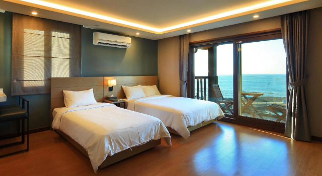 Номер Deluxe Amber House