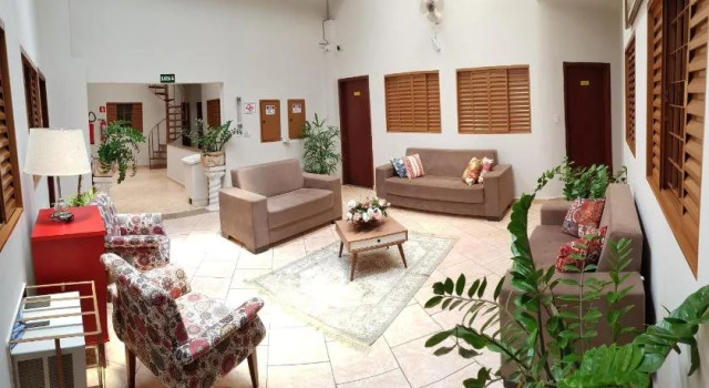 Hotel Jeremias, Забронировать Отель Отели Барретус с парковкой, рядом с Аквапарк Barretos Country, Парковка