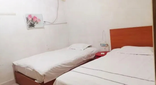 Номер Economy Aika Holiday Hotel