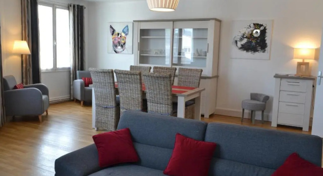 LOIRE VELO 3 Appartements Moderne Vélo Parking 30 places vélos Sécurisé Centre Ville Historique Blois, Забронировать Апартаменты/квартира Апартаменты Блуа, рядом с Office de Tourisme de Blois Chambord, Апартаменты/квартира