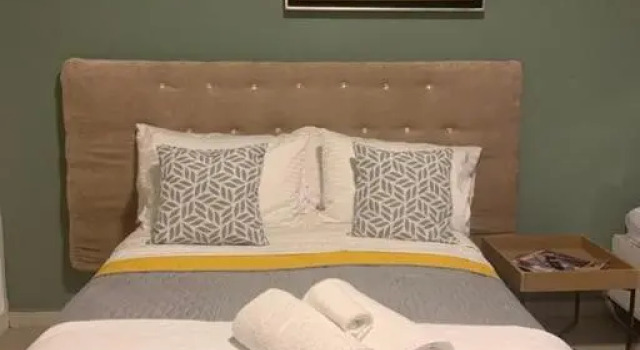 Minerva Lofts- Lovely Loft with 1 double size bed and 1 single, Book Hotel Chapalita 