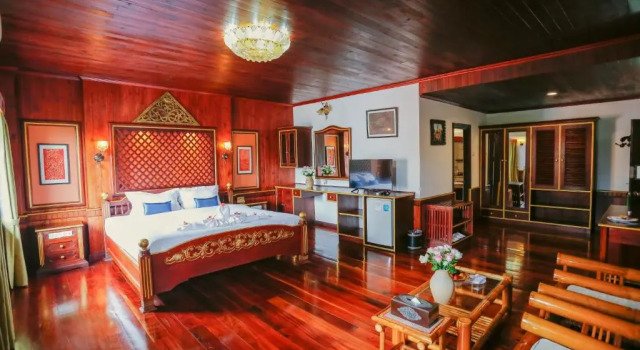 Люкс E-Outfitting Vang Thong Hotel