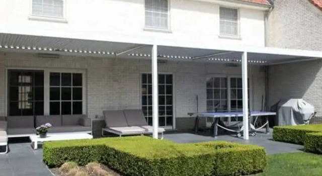 Коттедж Huswell - Fabulous House for 8 People With Sunny Garden