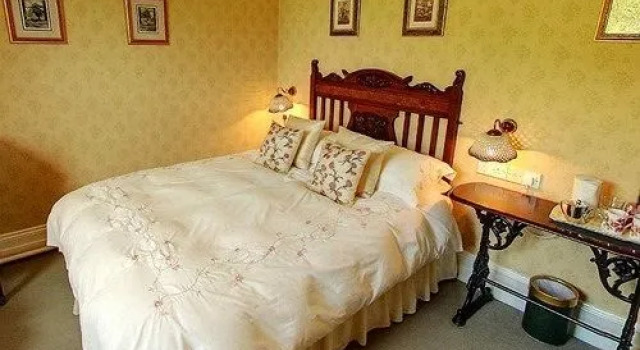 Wind In The Willows - Hotel, Reservar Hotel Glossop Derbyshire