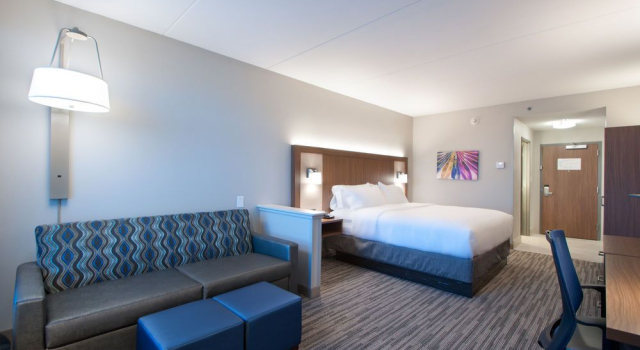 Wingate by Wyndham Stafford/Quantico, Buchen Sie Hotel Stafford Virginia