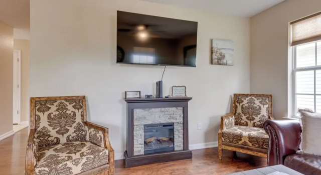Charming Biloxi Vacation Rental Near Beach, Забронировать Отель Билокси Миссисипи - побережье, рядом с John Henry Beck Park