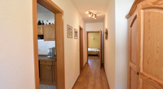 Luxurious Apartment in Wischuer With Fenced Garden, Barbecue