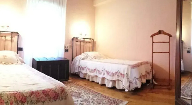 Casa Rural Peña Angulo, Book Guesthouse Valle de Mena Basque Country