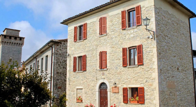 Mansion in Prodo near Lake Bolsena, Забронировать Отель Отели Озера Больсена с парковкой, Парковка