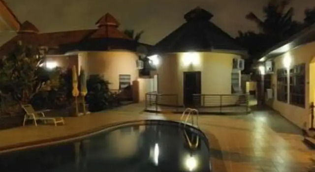 Ponderosa Travel Lodge